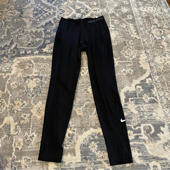 Nike Pro Black Workout Leggings - Picture 1 of 4